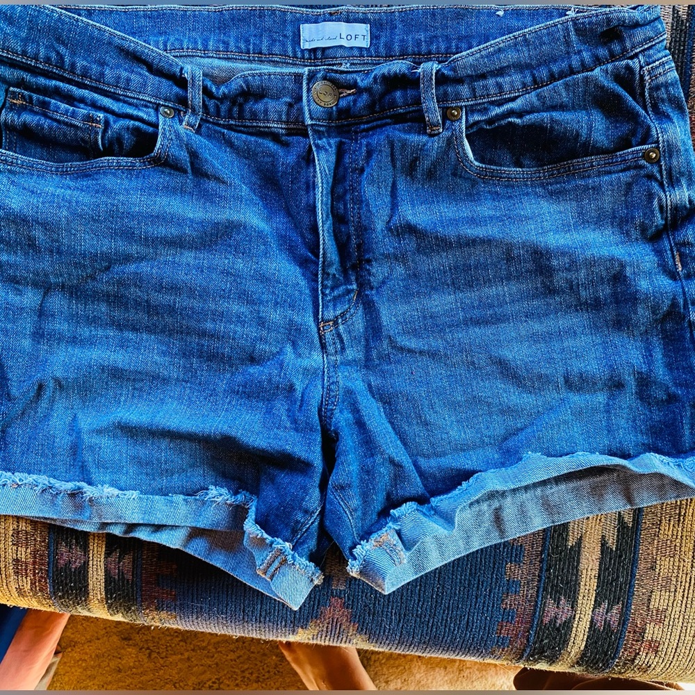 Loft denim shorts size 32